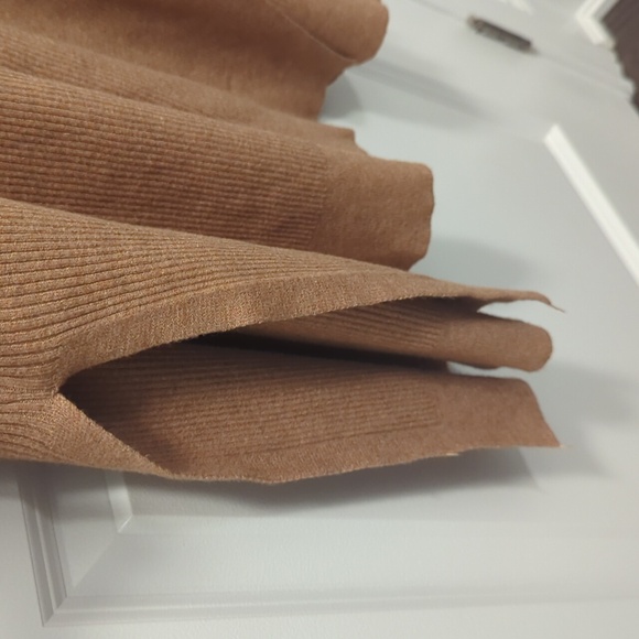 Time and Tru Tan Long Cardigan Sweater in Size Large (12-14) - Picture 4 of 5